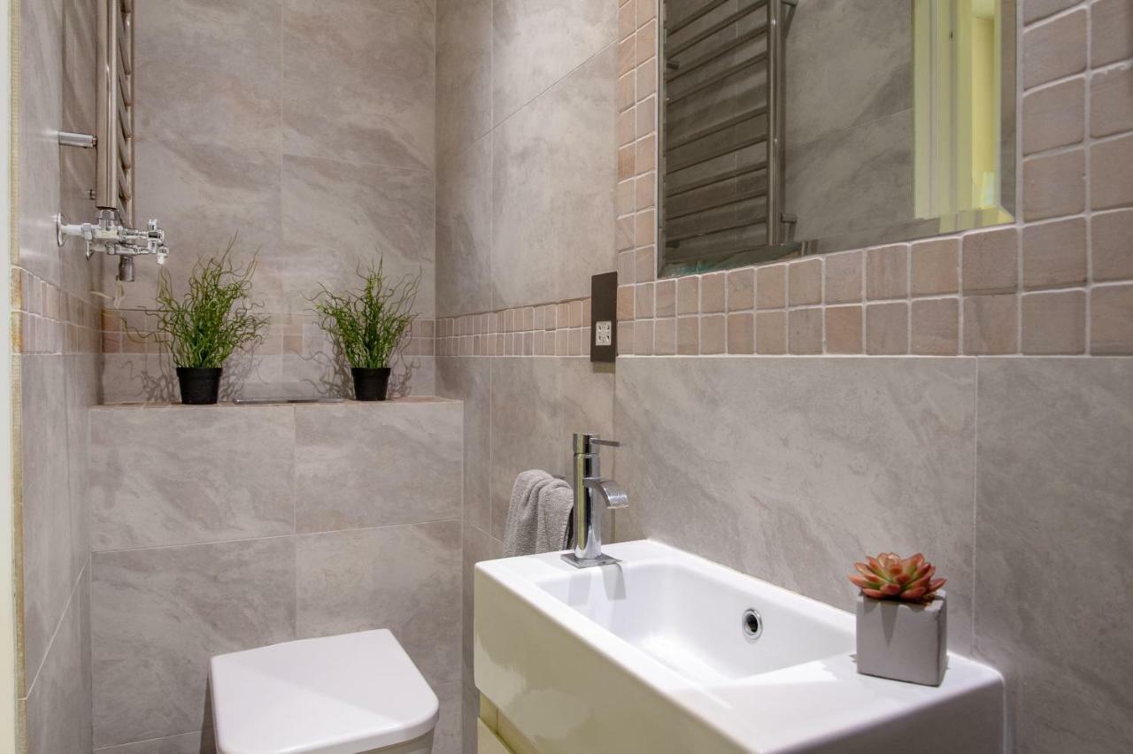 Unique Apartment Marble Arch 런던 외부 사진